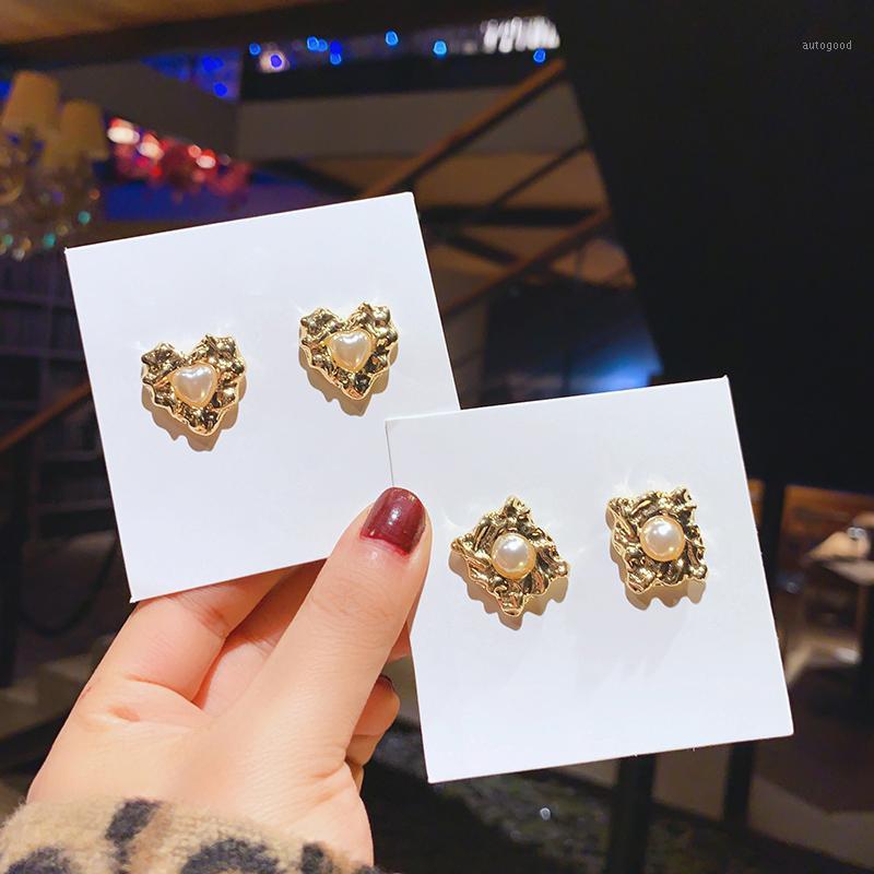 

AENSOA 2020 Fashion Classic Gold Color Small Metal Stud Earrings For Women Simple Geometric Cute Pearl Earrings Wedding Jewelry1