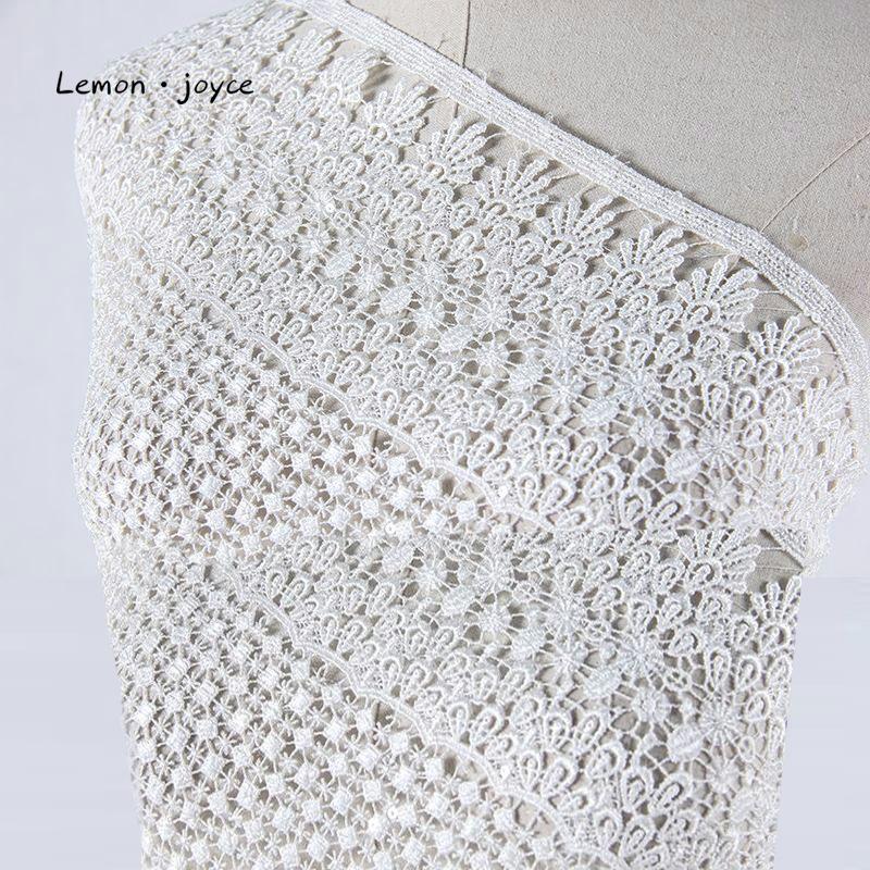 

Hot Selling White Flower Embroidery French Lace For Wedding Dress Nigerian Lace 2020 High Quality Fabric In Woman Dress