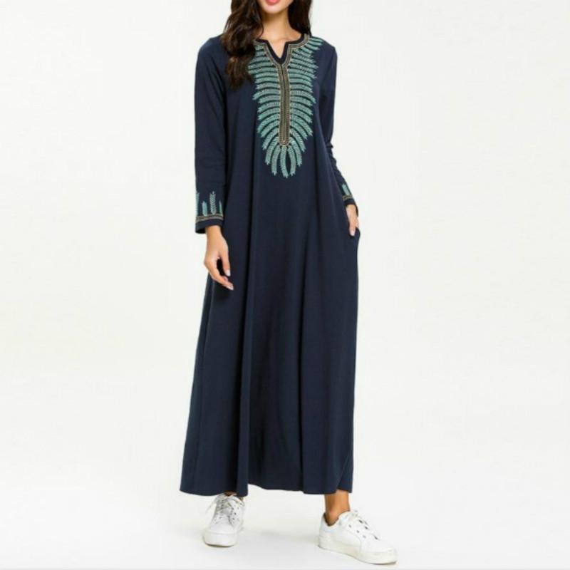

Fashion Knitted Long-Sleeved Ethnic Rust Flower Dress SizeM