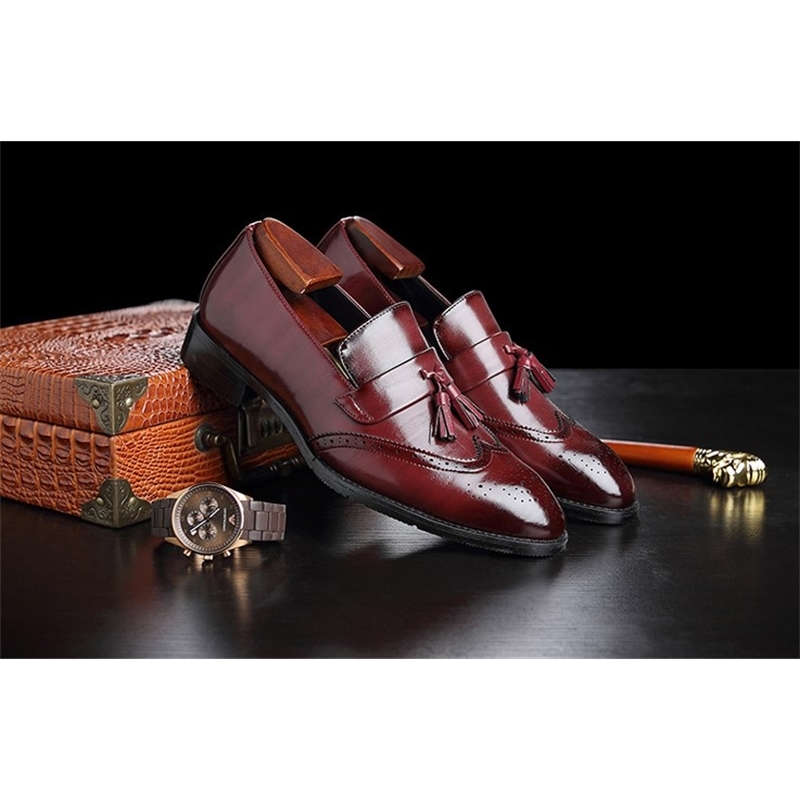 

2020 Fashions Brogue Quality Leather Oxford for Men Lace Up to Toe Shoes 9mmd, The picture