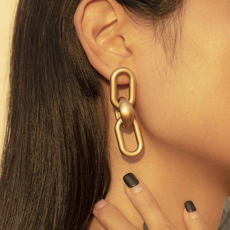 

Vintage Punk Matte CCB Hollow Thick Chain Earrings for Women Fashion Temperament Geometric Stud Earrings Party Jewelry Gift