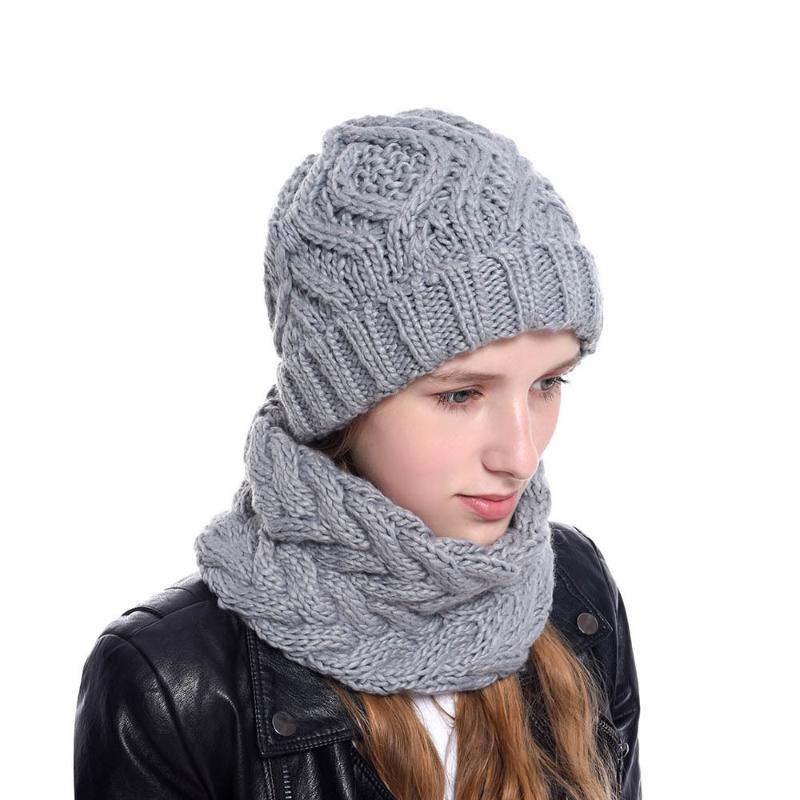 

2020 New Autumn and Winter Hat Set For Women Fashion Warm Beanie Cap Woollen Velvet Knitte Bib, Black