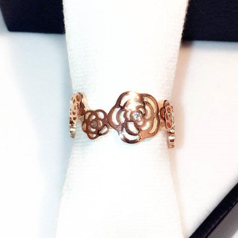 

Hollow Flower Rose Gold Wedding Rings for Women Black Rhinestone Engagement Ring for Female Jewelry