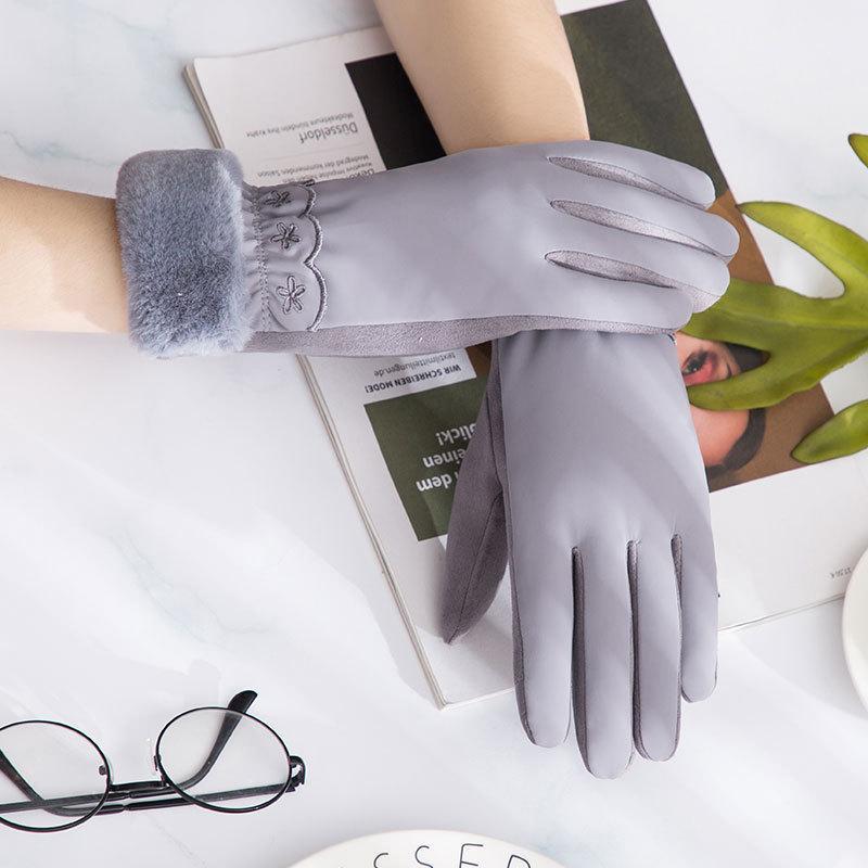 

Lovely lace plush wrist touch screen gloves warm winter ladies riding outdoor riding touch screen warm gloves C64C1