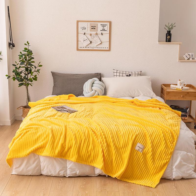 

Yellow Summer Blankets on the Bed Coral Fleece Blanket for Sofa Queen King Single Size couverture de lit Soft Plaids