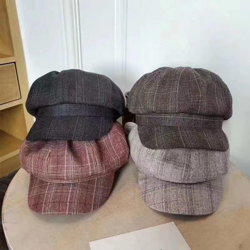 

Lady Korea Plaid Beret Hat Autumn and Winter New British Retro Warm Painter Hat For women Japanese Cap, Black