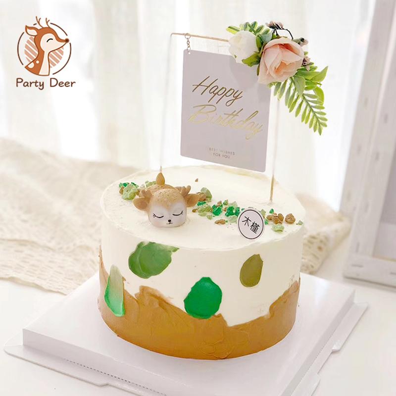

Cute Resin Cake Topper Artificial Deer Xmas Home Party Desktop Cake Decor Birthday Baking Tools Christmas Decorations sweet gift