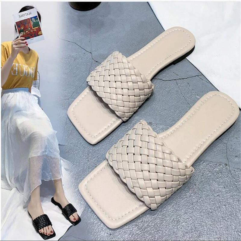 

Flat slippers female 2020 woven summer new fashion square head non-slip outer wear word sandals wild shoes1, Beige