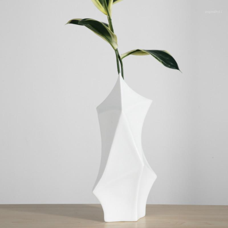 

Creative ceramic vase decoration ornament simple personality living room desktop flower arrangement container YHJ0321071