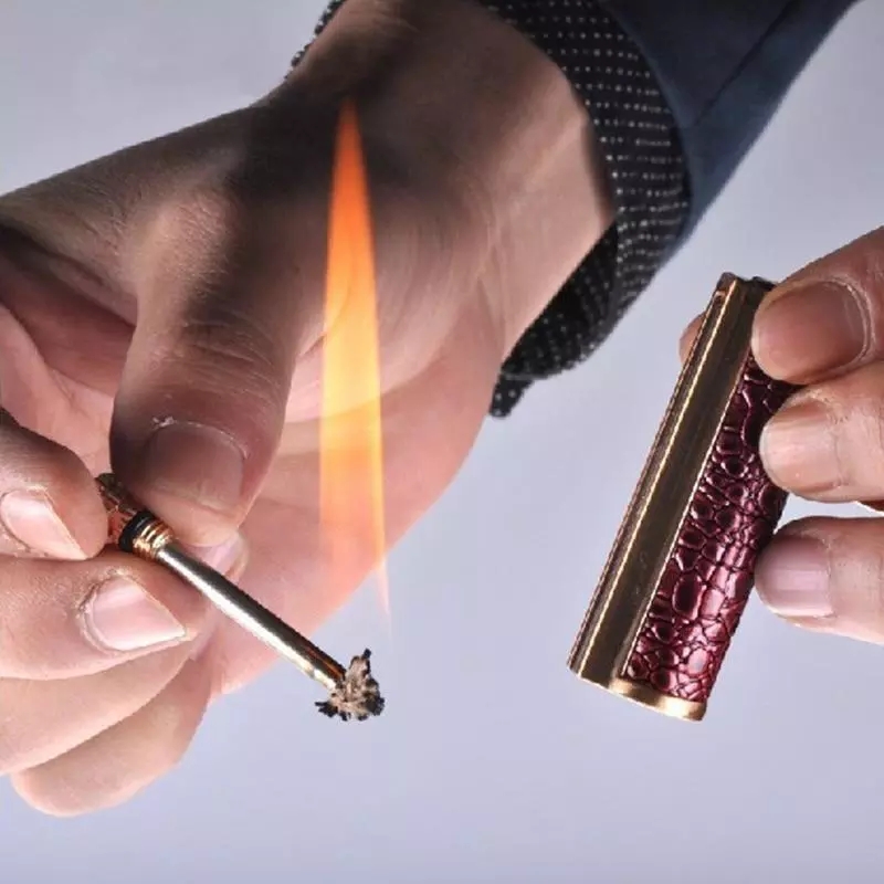 

A Breathable Match Kerosene Lighter Creative New Strange Metal Waterproof Outdoor Vintage Retro Toy.