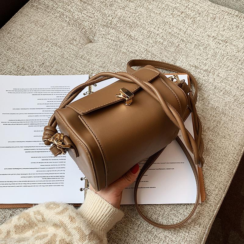 

Solid Color Messenger Bag Fashion Crossbody Bag High Quality Leather Handbag Designer Mini Bags for Women 2021, Black