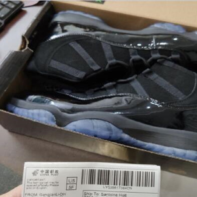 

Double Box New 11 low bred 11s jumpman basketball shoes heiress night maroon pantone think 16 white snake rose gold men women sneakers, Cap and gown prom night