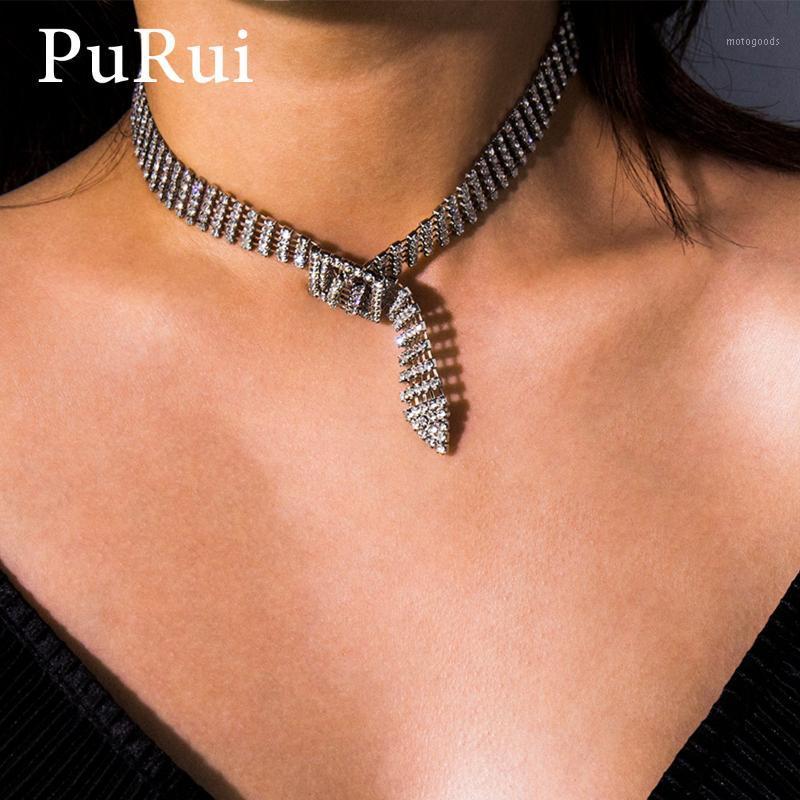 

Watch Design Rhinestone Choker Necklace for Women Luxury Buckle Chain Necklace Collar Statement Party Accessory1