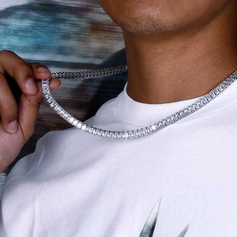 

Aaa Gems Hip Hop Iced Out 7mm Mens Baguette Vvs Moissanite Tennis Chain in 925 Sterling Silver