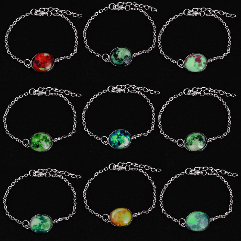 

18 Colors Galaxy Dark Luminous Bracelet Harajuku Glass Galaxy Charm Bracelet Universe Starry Nebula Gem Glowing in Dark Jewelry