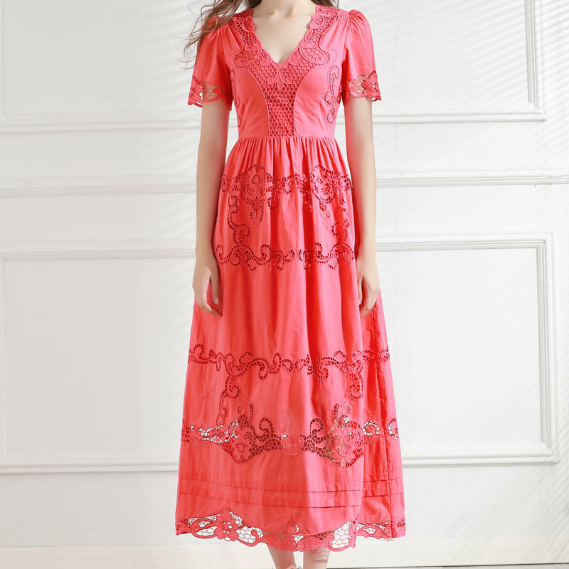 

2021-autumn Sexy New Track with Ethnic-style Cleavage Embroidered Hollow Flowers Thin Party Dress High Quality Women's Clothes Kjms, Red
