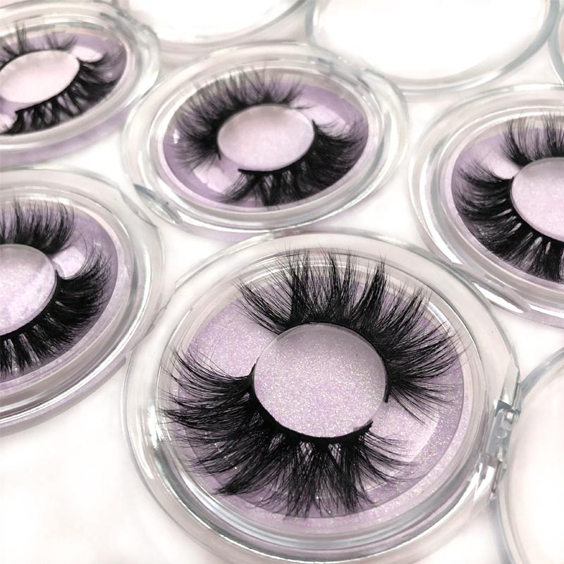 

Wholesale 30pairs real eyelashes hand made 3D mink hair natural lashes logo sticker makeup volume false eyelash