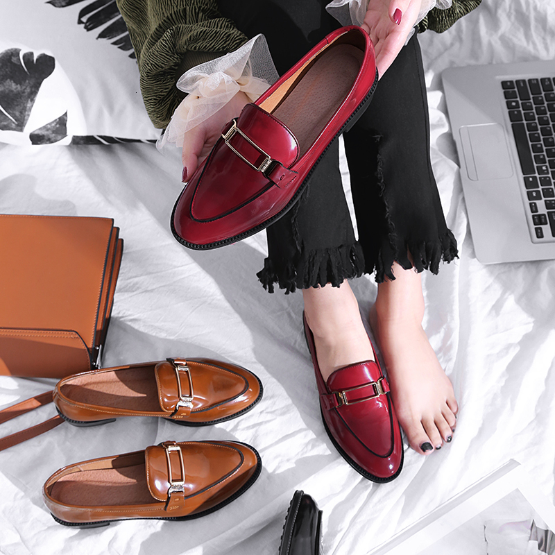 

2021 Female Bombs Hot 22-24.5cm Fashion Classic Patent Office Pointed to Shoes All Game 6VT5, Black