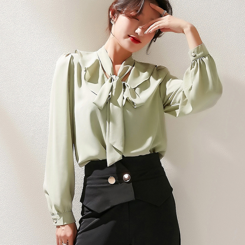 

2021 New Female blouses chiffon white shirts bow enlargement sleeve with v-style Korean neckline sweet draped office ladies spring chic 2YPE, Green