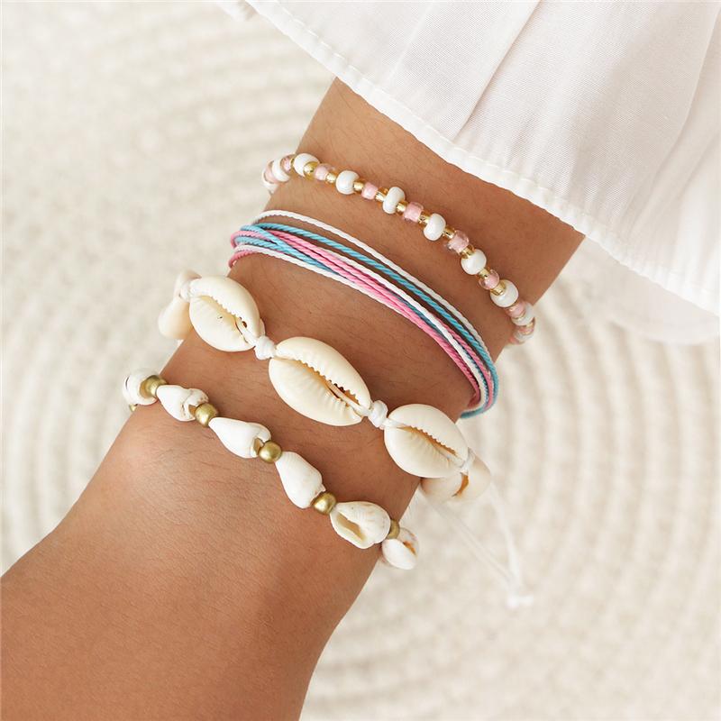 

2021 Fashion Shell Hand Knit Bracelet 4pcs Natural Seashell Beaded Strand Adjustable Bracelet Best Friend Gifts Boho Jewelry