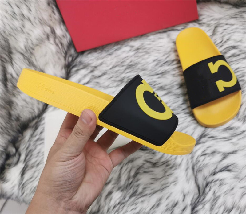 

Women Men Classic design Slippers fashion non slip beach shoes top quality Leather female comfortable printing slipper unisex flip flops casual sandals D10517