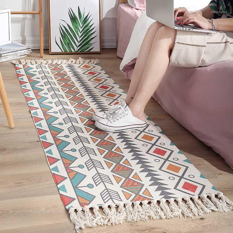 

Vintage Cotton Linen Tassel Home Weave Carpets Welcome Foot Pad Bedroom Study Room Floor Rugs Prayer Mattress1