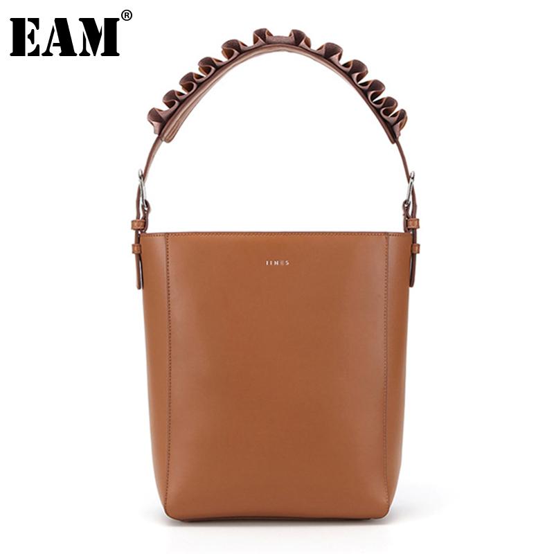 

[EAM] Women New Pleated Flower Portable Shoulder Strap Bucket Messenger Bag PU Leather Personality Fashion Tide 2021 18A1277, Black