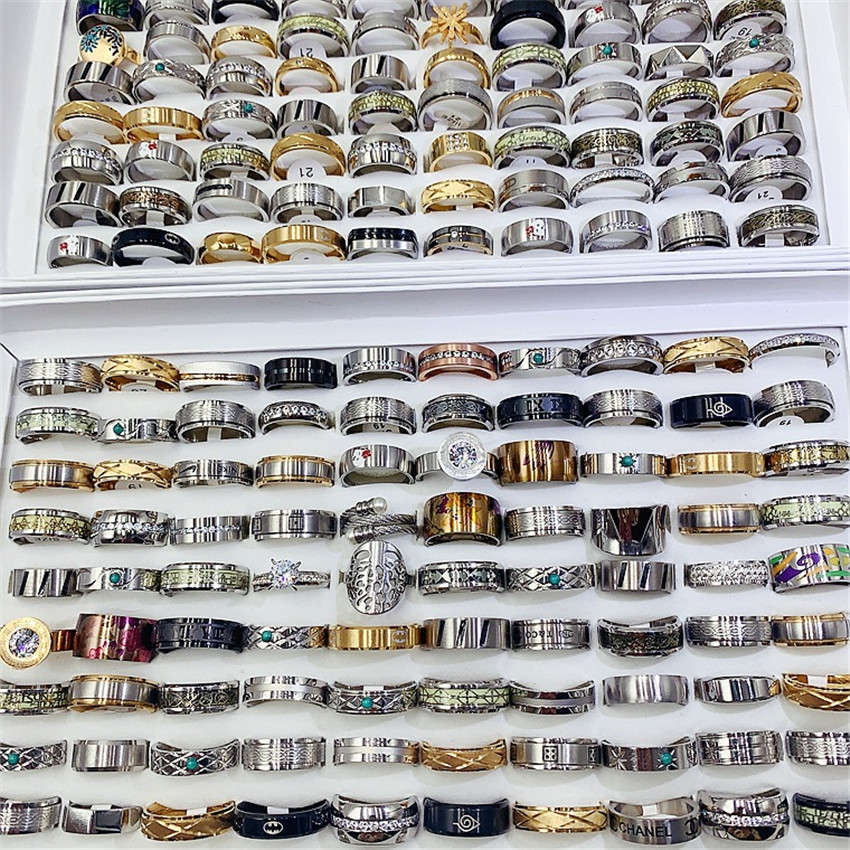 

Fashion Exaggeration Titanium Steel Ring Versatile Men's And Women's Stainless Steel Ring Hand Ornament Mixed Batch Simple Men's Ring