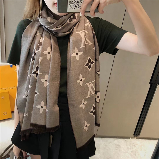 

Wholesale new brand women's wear senior long day silk cotton shawl fashion travel soft designer shawl luxury scarf high quality design, Blue;gray