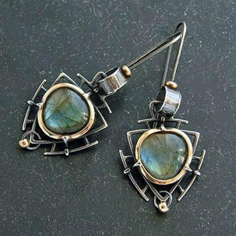 

Vintage Heart Triangle Drop Earrings for Women Fashion Hanging Dangle Earring Wedding Geometric Retro Jewelry Gifts O4P363