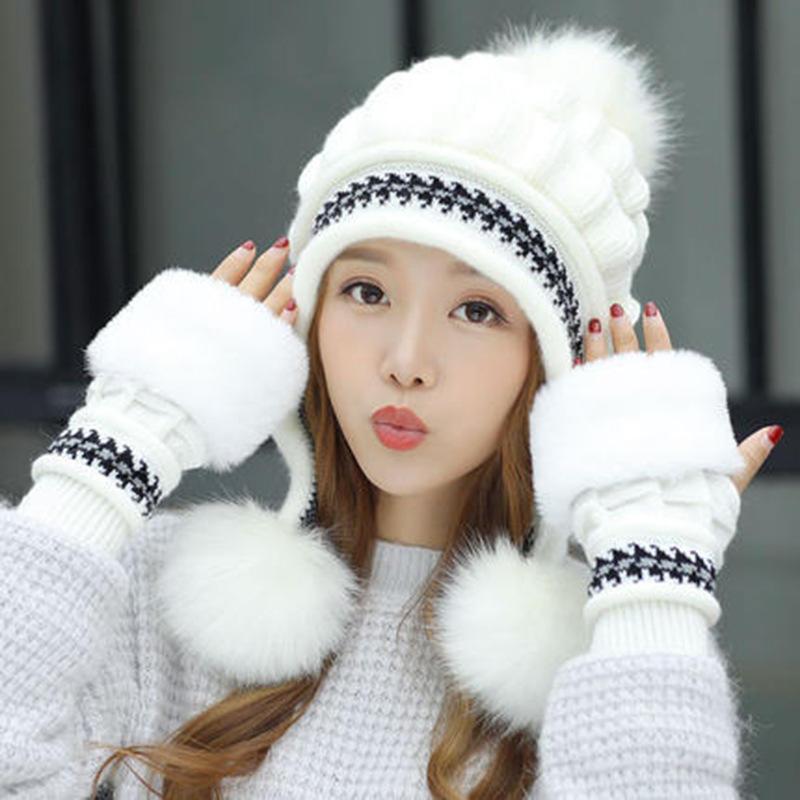

Fashion Women Winter Hat Gloves Set Warm Snow Hats Knitted Caps Gloves Xmas Gift Ladies Beanie Skiing Snowboarding Camping, Black