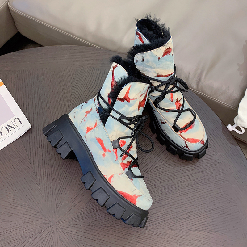 

Russian winter ankle Leather + hair-lined lamb camouflage printing hot boots of women platform jumps I7QL, Blue.