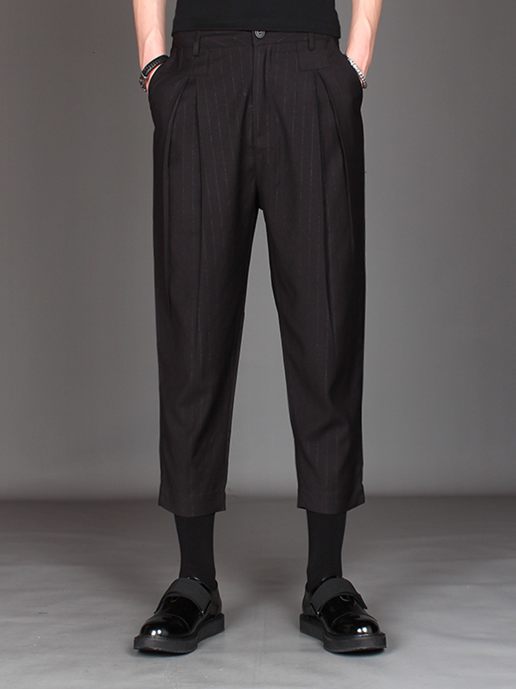 

2021 New Spring Striped Nine-point Leg-wide Eight-point Shape of Men Loose Harem Casual Pants Hairstylist Pants. M-3xl. 636K, Black.