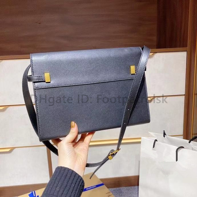 

2021 Classic Designer Simple Plain Women Shoulder Bags Casual Tote Fashion Baguette Bags Plain Genuine Pocket Medium Hasp Satchel Handbags, No bags