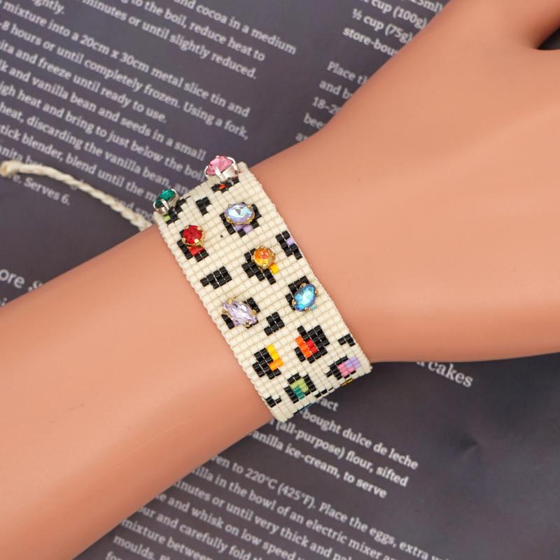 

Miyuki Bracelets Leopard Bracelet Femme 2021 Brazaletes Bohemian Seed Bead Jewelry Luxury Crystal Jewellery For Ladies
