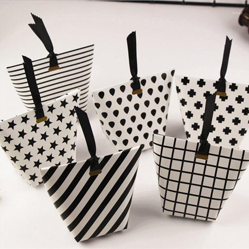 

20pcs White Black Mini Halloween Gift Candy Paper Box For Party With Stickers And Strings1