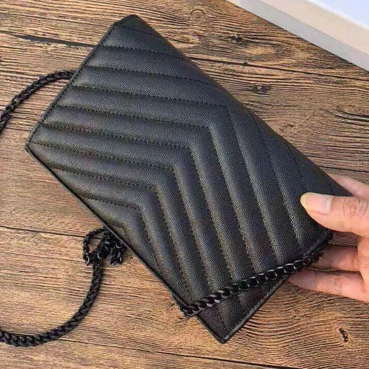 

Fashion Clutch Genuine Leather Chain Purse Lady Chain Shoulder Bag Cowhide Handbag Presbyopic Card Holder Purse Messenger Women Wholesale, Ribbon(not for sale separately)