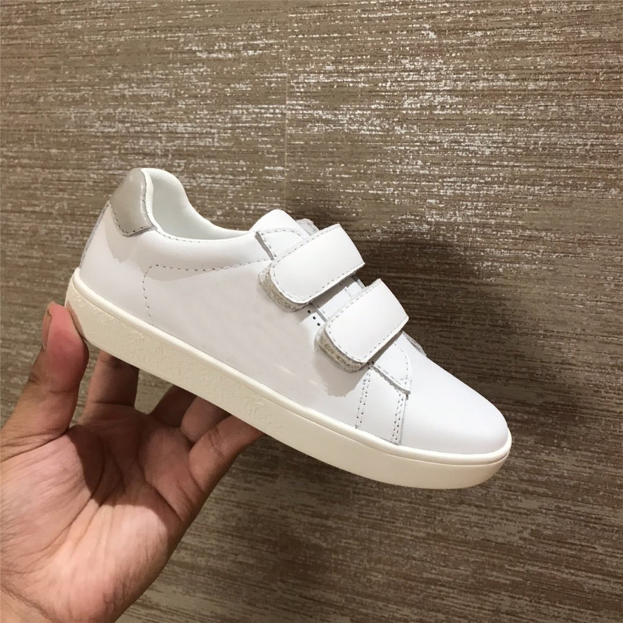 

A1 Designers Luxury Boys Girls Shoes Fashion Kids Loafers Children Flats Casual Boat Shoes Children's Wedding Moccasins Leather Shoes AAlogo, Pink