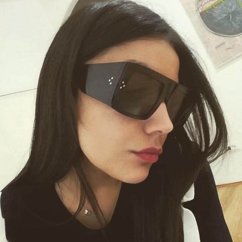 

2020 Luxury Fashion Brand Design Oversized Square Sunglasses Women Vintage Rivet Big Frame Gradient Sun Glasses For Female UV400
