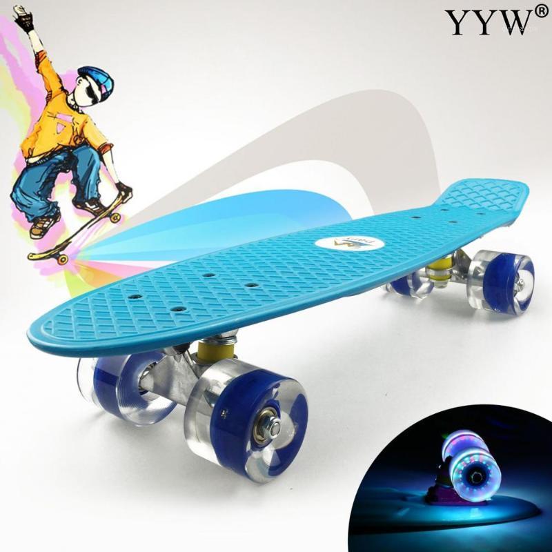 

Solid Color Small Fish Board Abs Plastic 4 Wheel Teenager Skateboard Adult Figure Skating Street Aluminum Single Up Skate Board1, Green