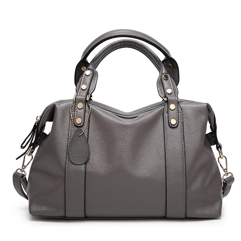 

Women Crossbody Bags High Quality Leather Women Handbags Large Capacity Travel Shoulder Messenger Bags Designer 2021 C1634, Black