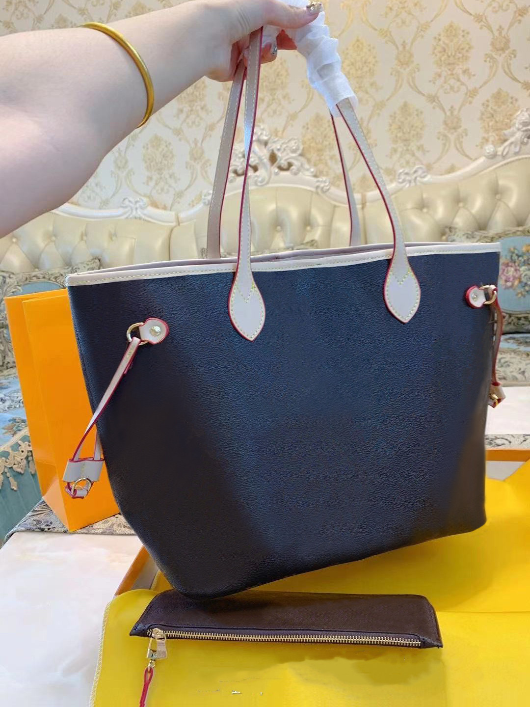 

2021 Designer Women Totes Fashiong Bags Destressed Letter Canvas Embroidery Casual Vintage Shopping Fashion Handbags, No bag