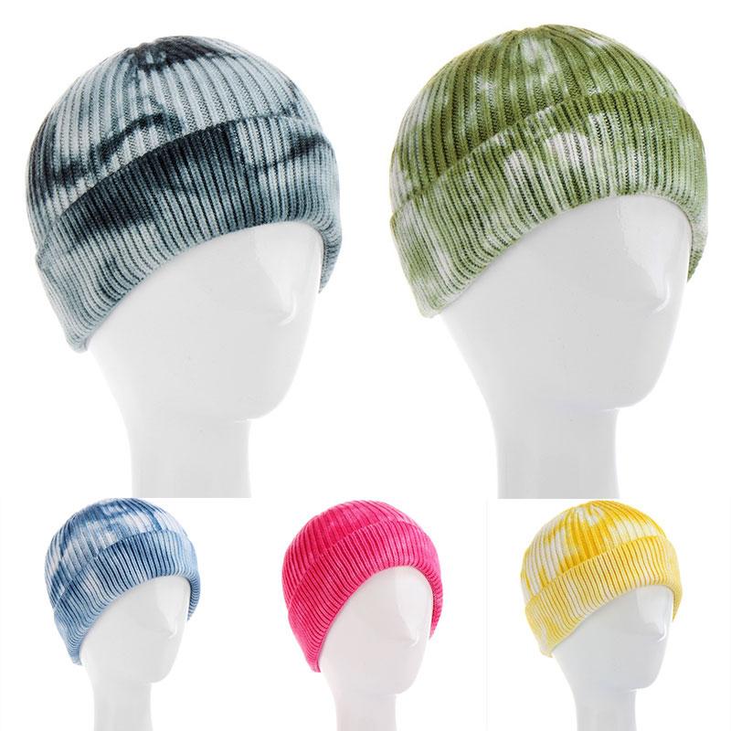 

New Tie Dye Winter Knitted Hat Ear Protection Sport Cap Fashion Toe Cap Dome Soft Warm Skullcap Short Thread Elastic Hip Hop Hat