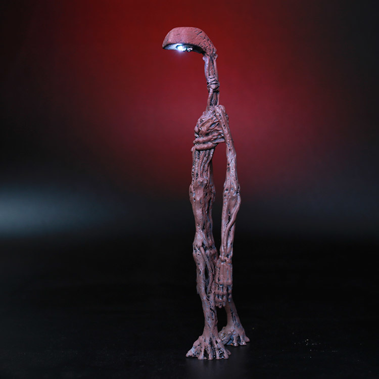 light head siren head toy