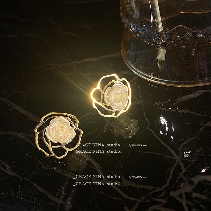 

Fashion Sweet Rose Flower Stud Earring For Women's earrings Wedding vintage Jewelry Gift