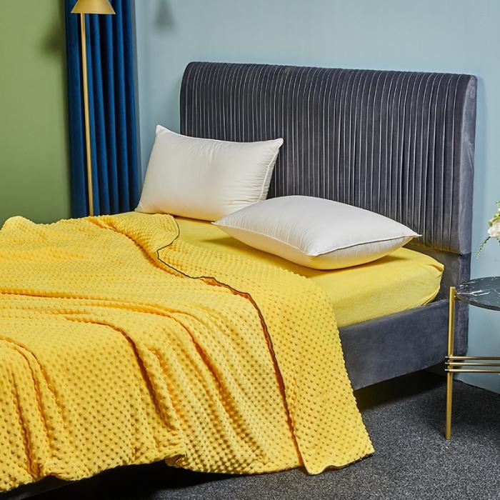

Adult Blanket Bedspread Plaid on the bed Winter Blankets for Sofas Decorative Flannel Soft Cozy Bedsheet Home Textile Gifts