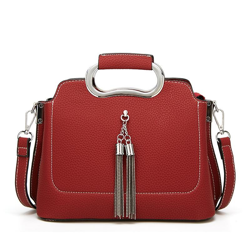 

2021 New Girl Messenger Bags Tassel Fashion PU Leather Handbag for Women Female Shoulder Bags Ladies Party Totes Handbags, Black