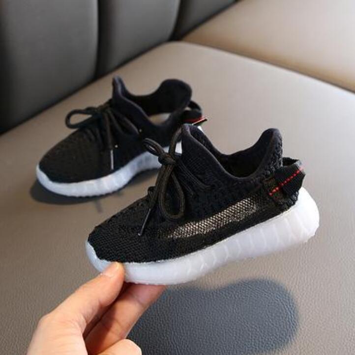 

Kids Shoes Sneakers Toddler Kanye West Run Shoes Infant Baby Children Youth Boys and Girls Chaussures Pour Enfants, Black