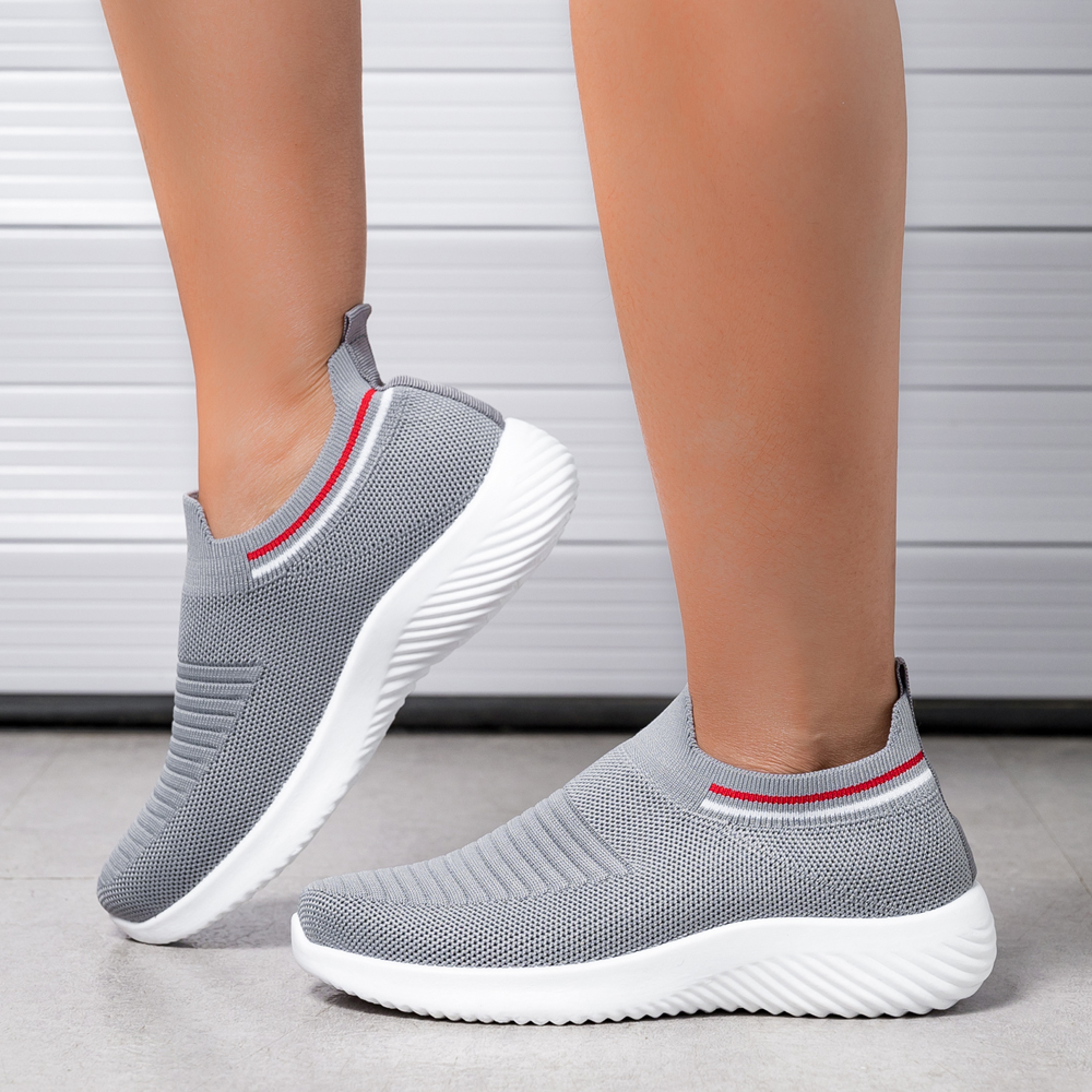 

2021 The New New Women Sliding Into Flat White Shoes Women's Gbsa, Pink