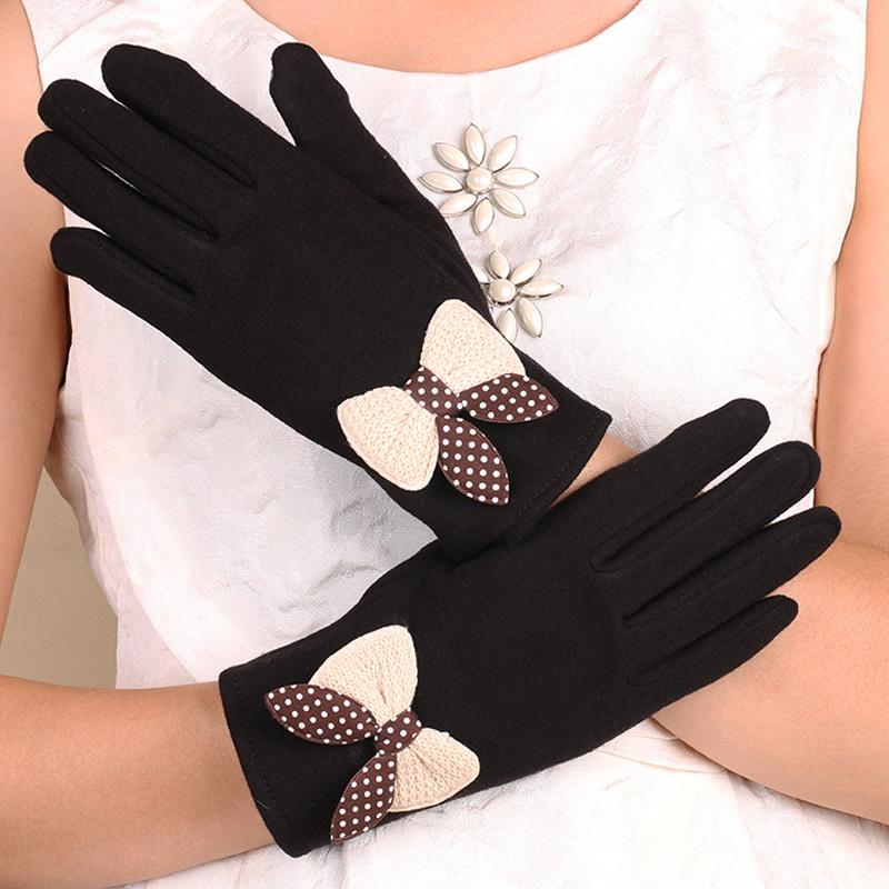 

New gloves ladies winter cold-proof fashion bowknot touch screen warmth and velvet women's gloves